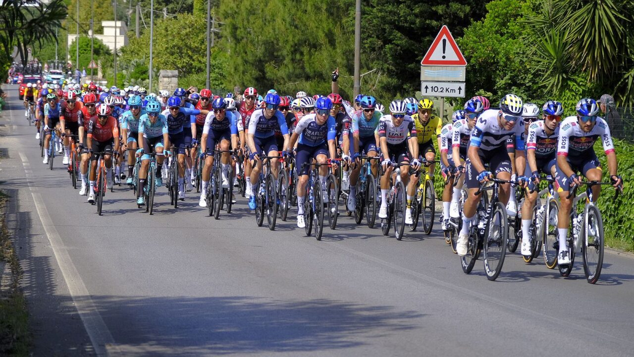Il grande ciclismo nelle strade di Ceglie